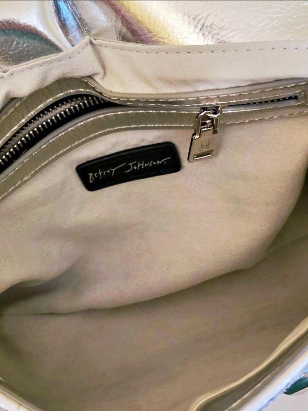 LIKE-NEW Betsey Johnson Silver Crystal Studded Purse w/Bow, Sparkle, Rhinestones - Picture 5 of 13